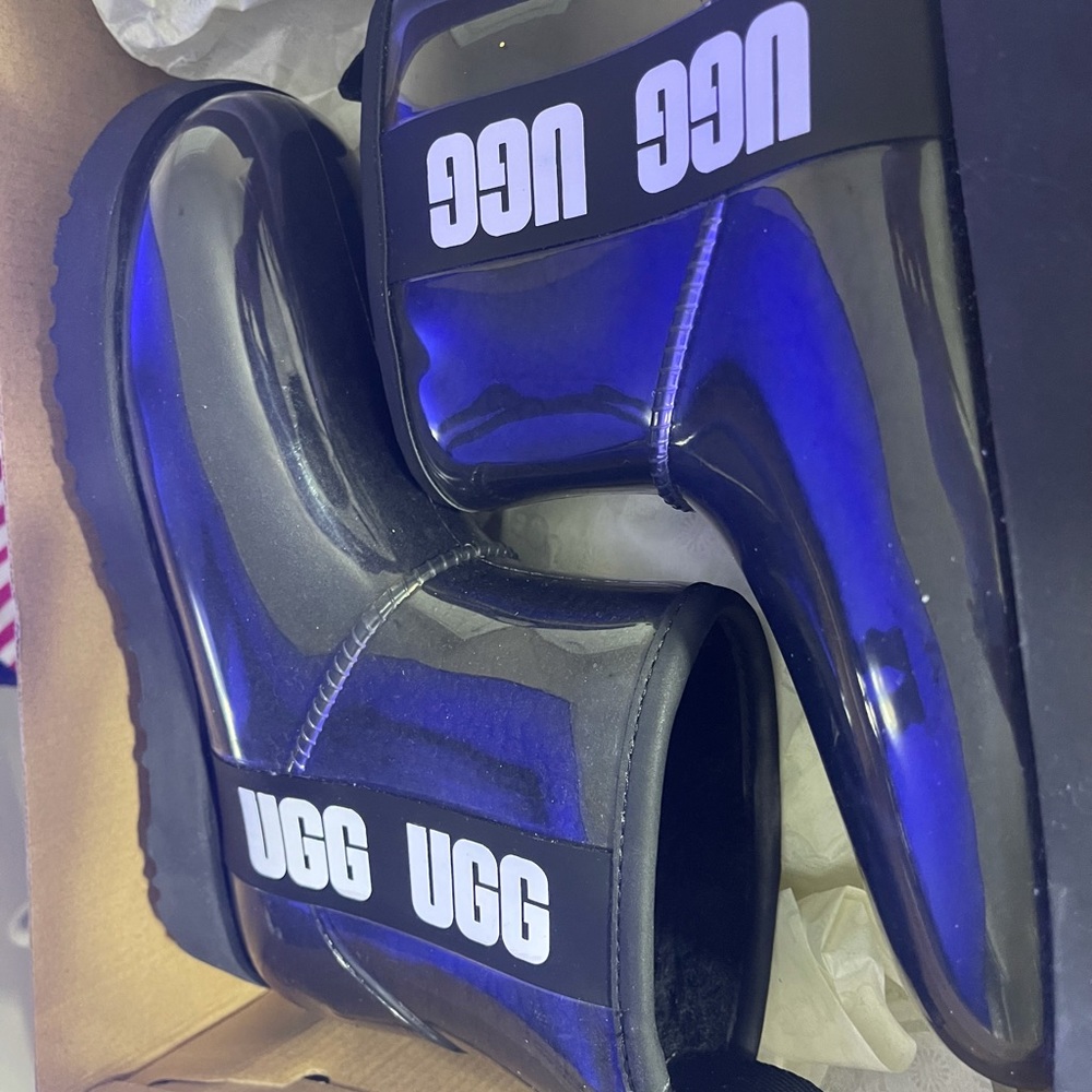 Classic clear mini uggs